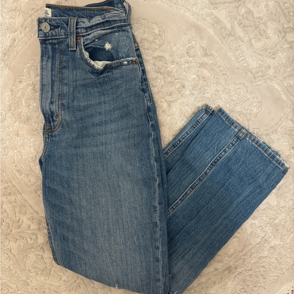 Abercrombie woman’s jeans size 23